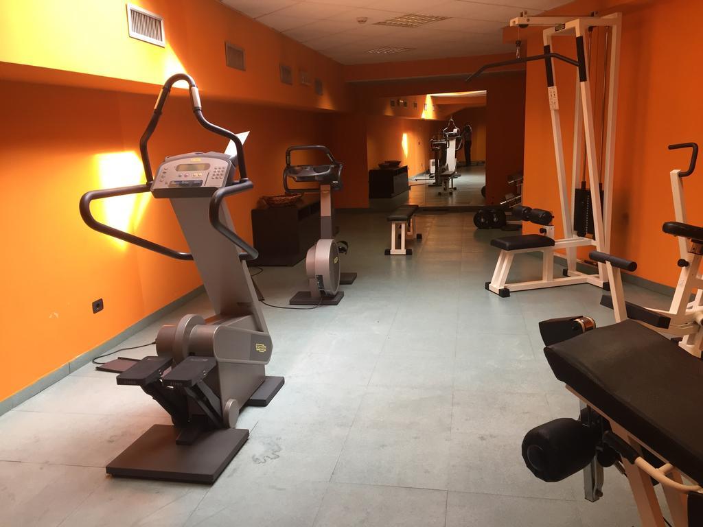מלצו Hotel Visconti מראה חיצוני תמונה